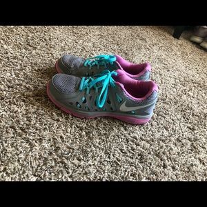 Nike Tennis Shoes LIKE NEW